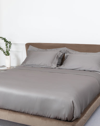 Completo Letto con Copripiumino e Lenzuolo Grigio Raso di Cotone