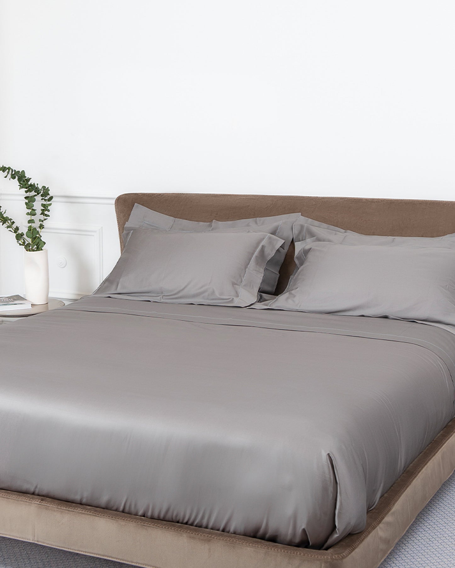 Completo Letto con Copripiumino Grigio Raso di Cotone